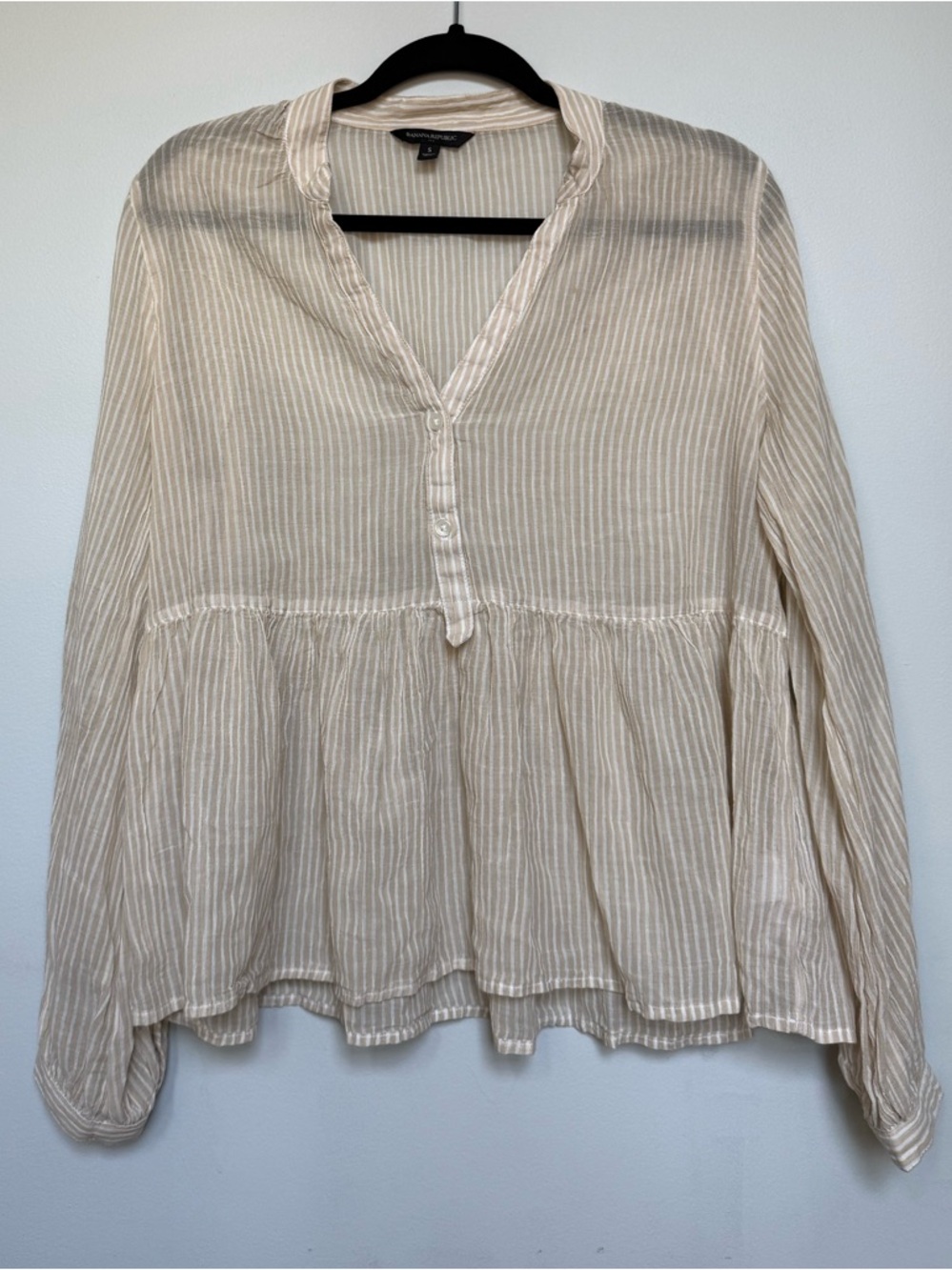 Banana Republic Cream Striped Peasant Blouse